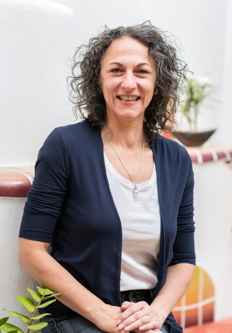 margit-hruska-maloase-mixed-media-dot-painting-punktmalerei-art-journaling